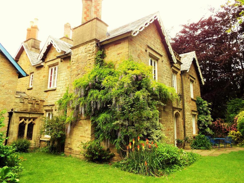 Old Vicarage B&B Coleford  Buitenkant foto